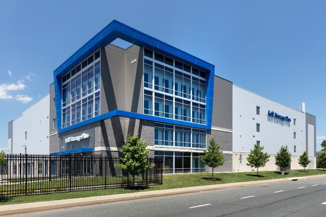 Images Self Storage Plus