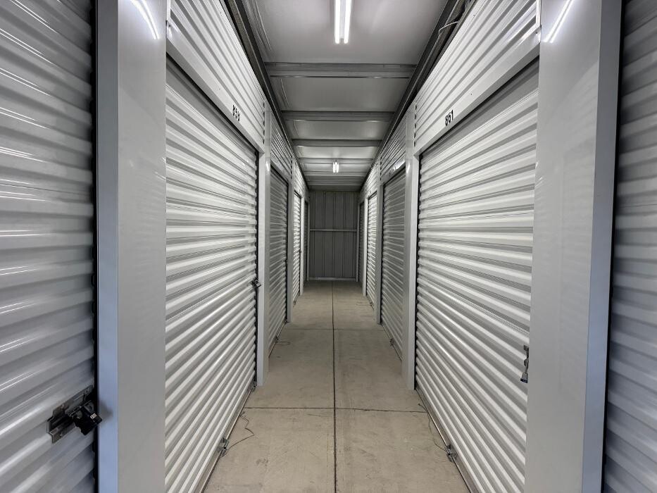 Images Stor-All Winnemucca