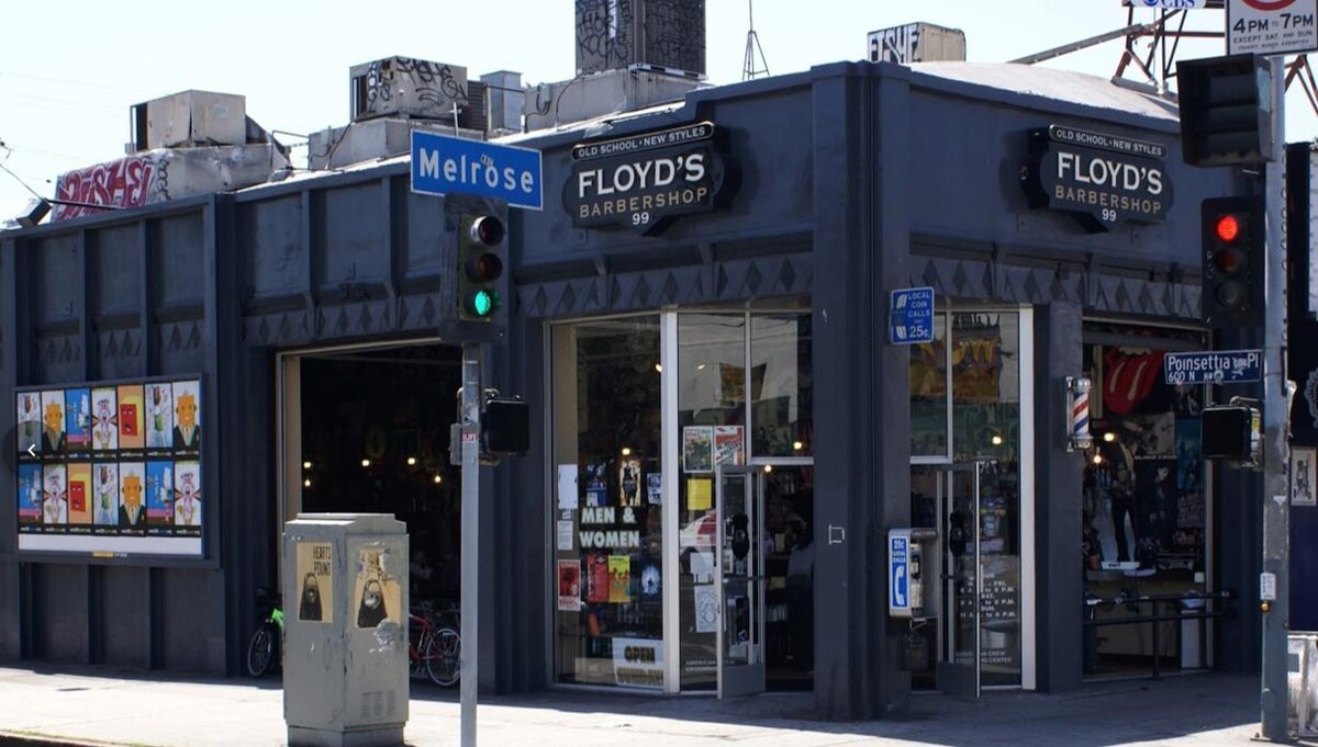 Images Floyd's 99 Barbershop