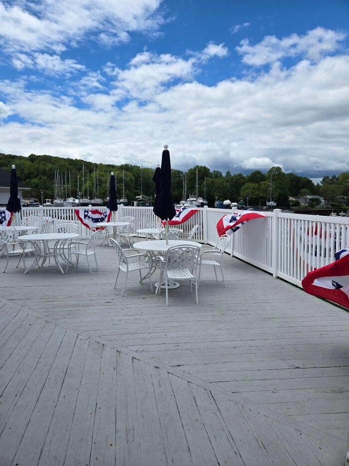 Images Britannia Yachting Center