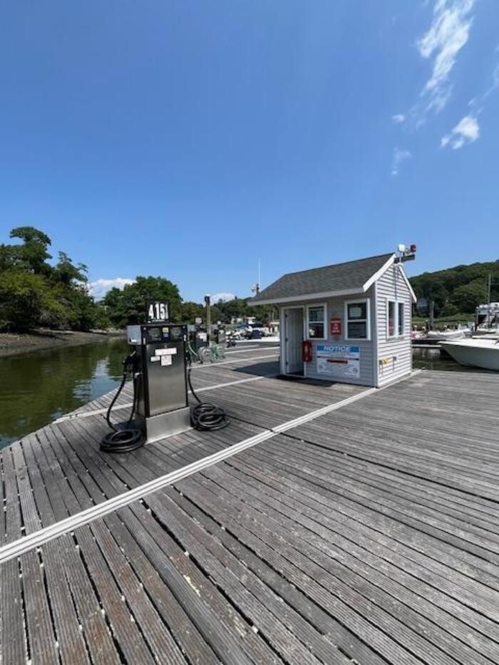 Images Britannia Yachting Center