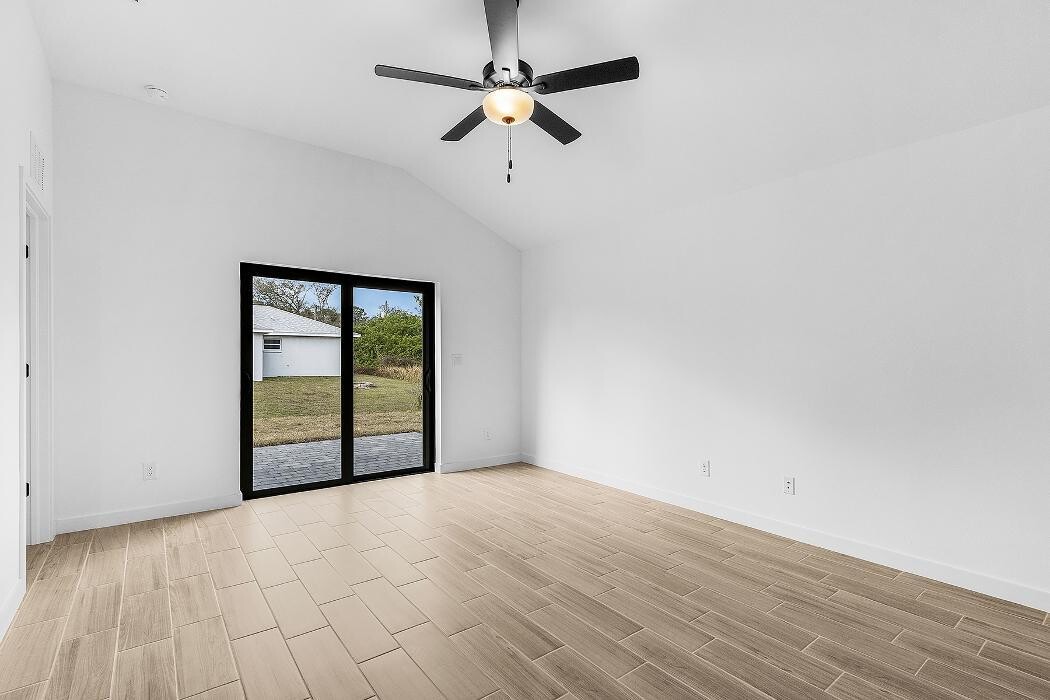 Images LGI Homes - Cape Coral