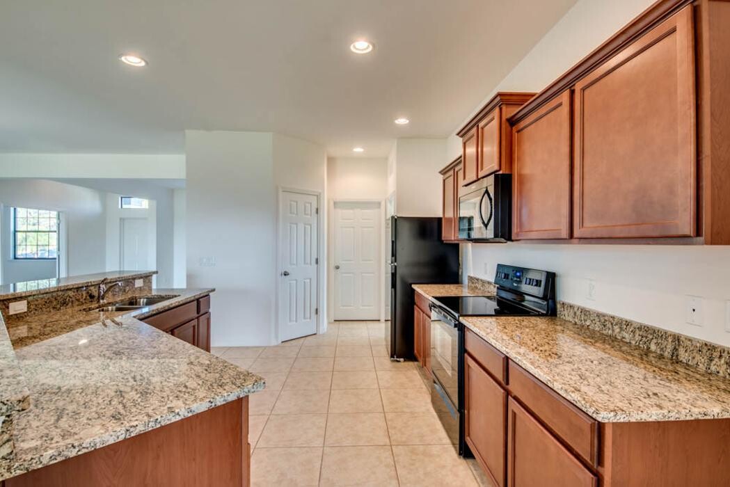 Images LGI Homes - Cape Coral