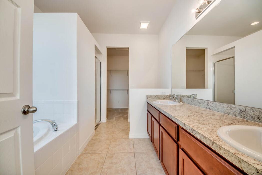 Images LGI Homes - Cape Coral