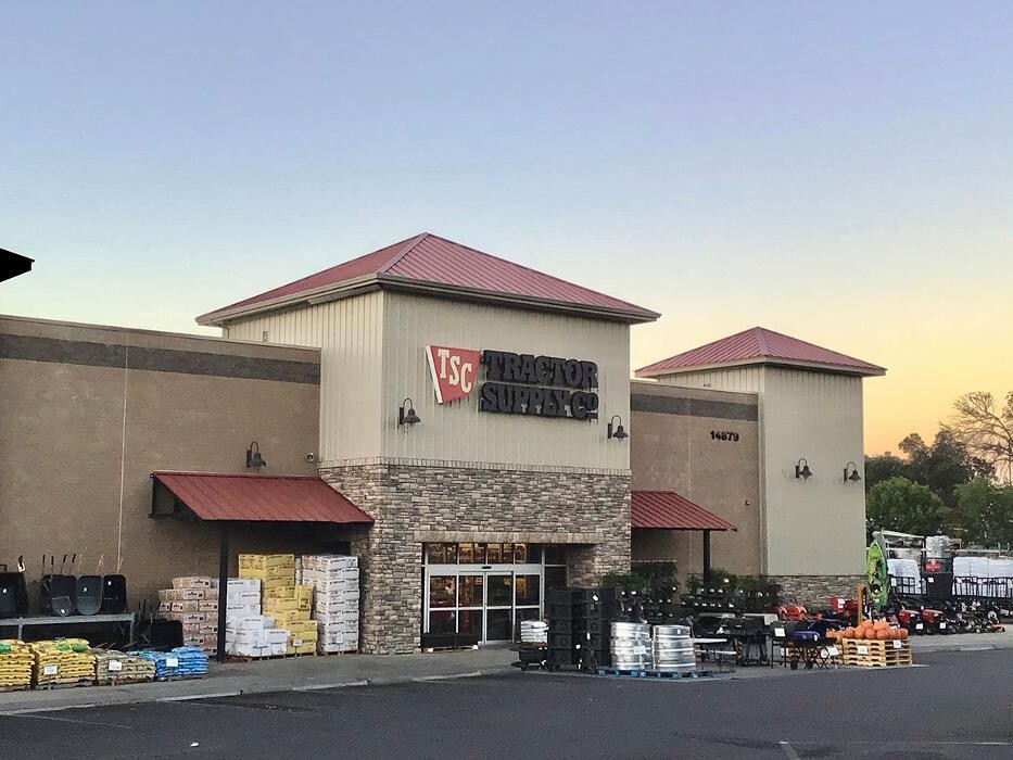 Images Tractor Supply Co.