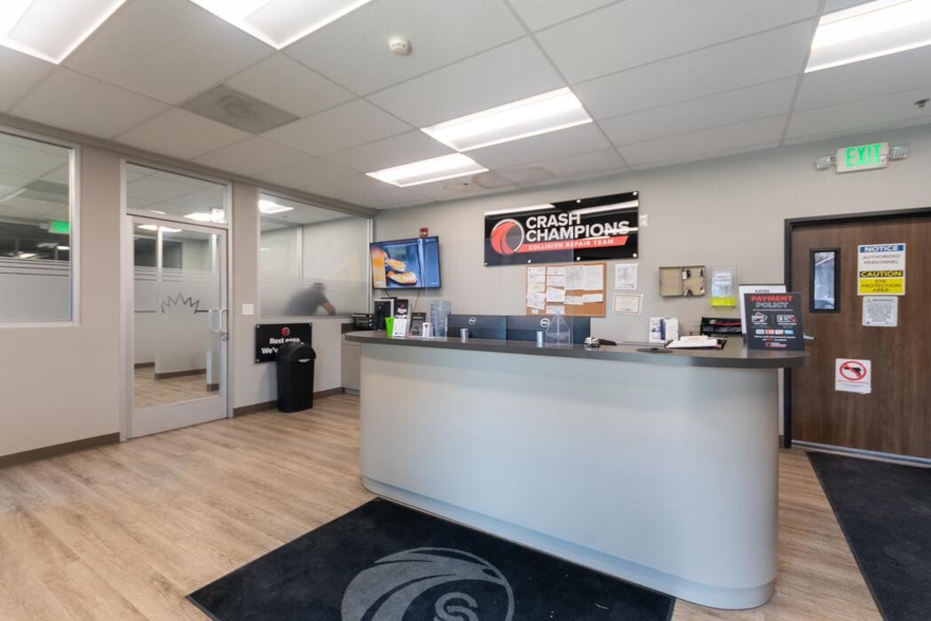 Images Crash Champions Collision Repair Fountain Valley Euclid