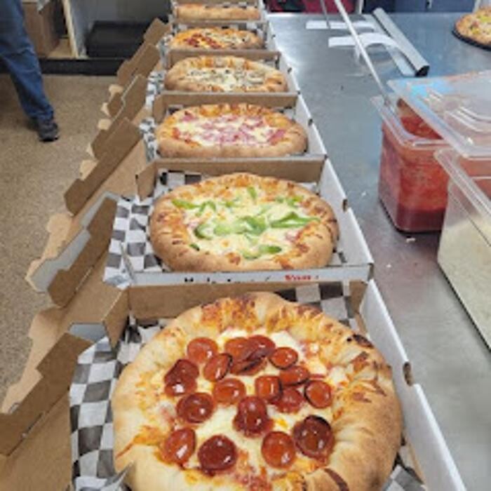 Images Fatman's Pizza