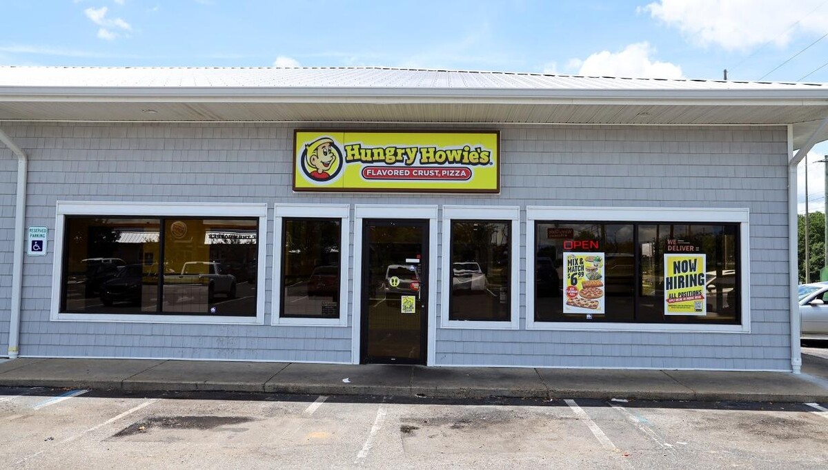 Images Hungry Howie's Pizza