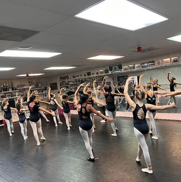 Images Tilley's Dance Academy