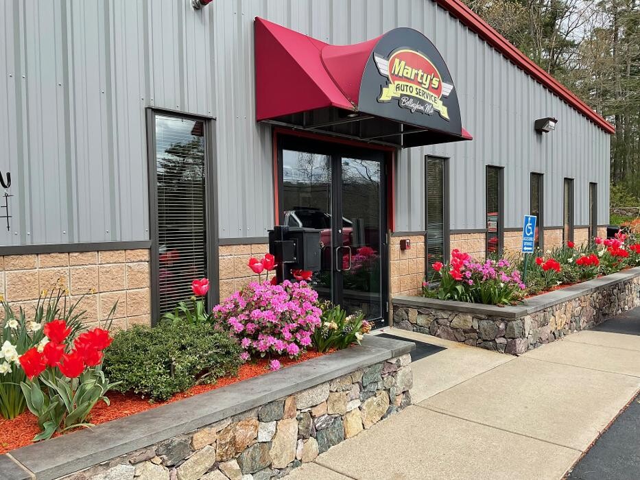 Images Marty's Auto Service Inc