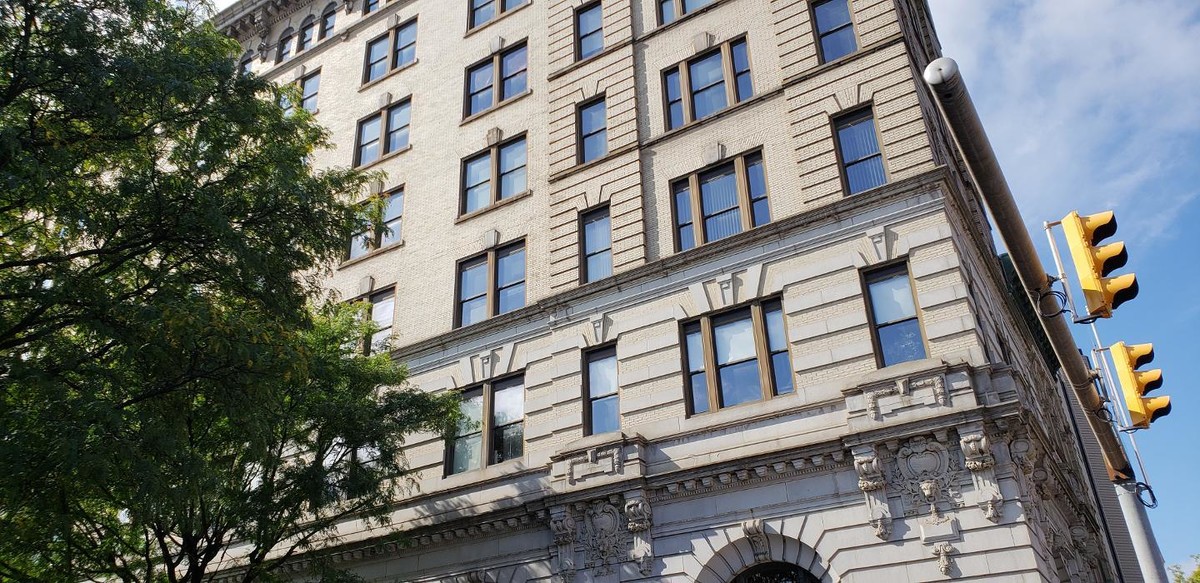 Images Daryon Hotels International LLC