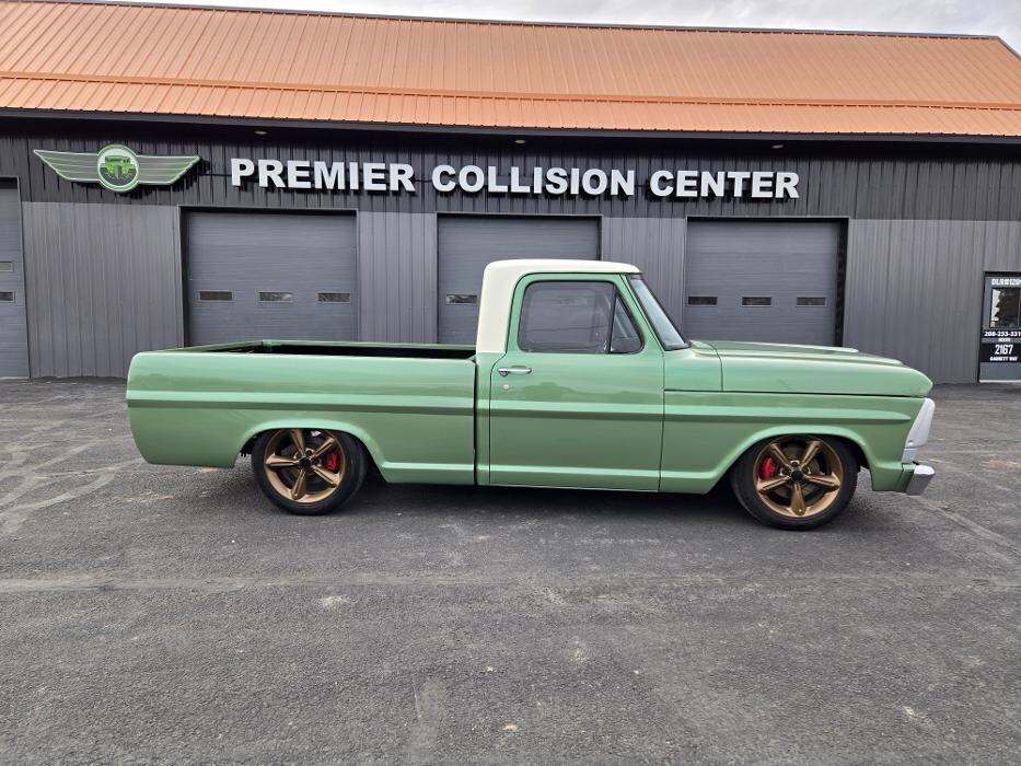 Images Premier Collision Center