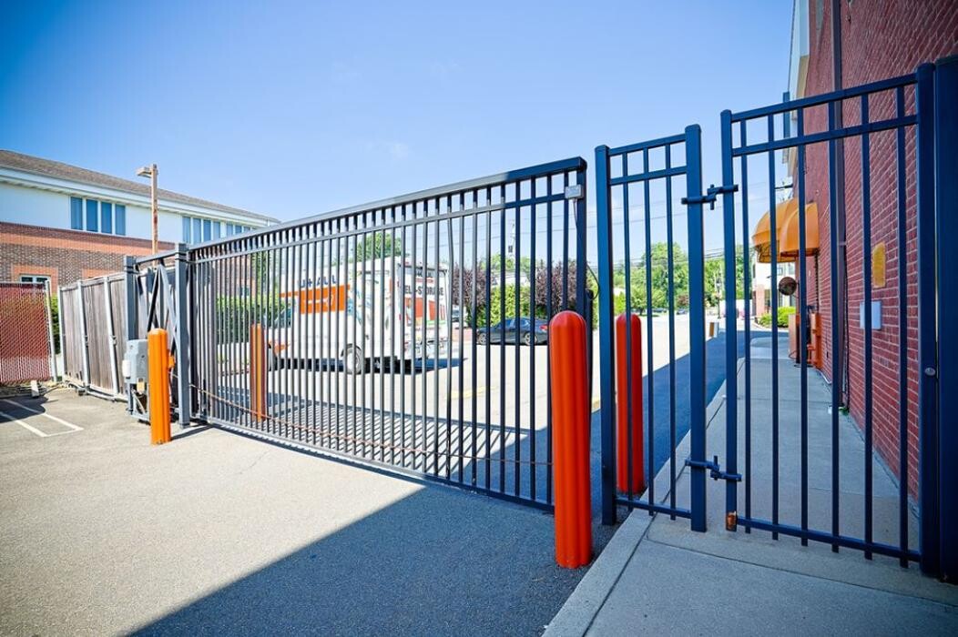 Images Norwood Self Storage