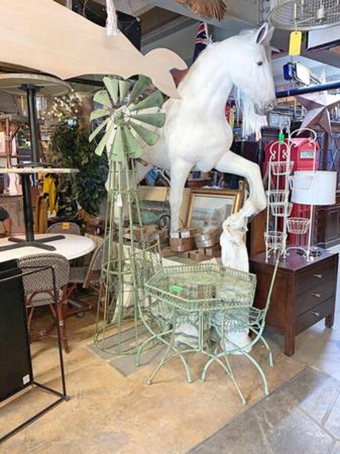 Images Deja Vu Furniture & More