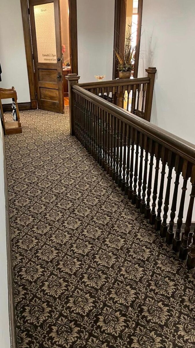 Images Carpet One Floor & Moore