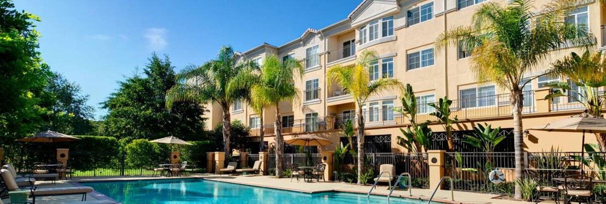 Images The Village at Sherman Oaks