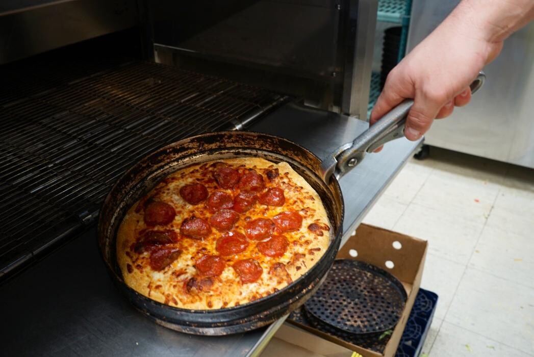 Images Hungry Howie's Pizza