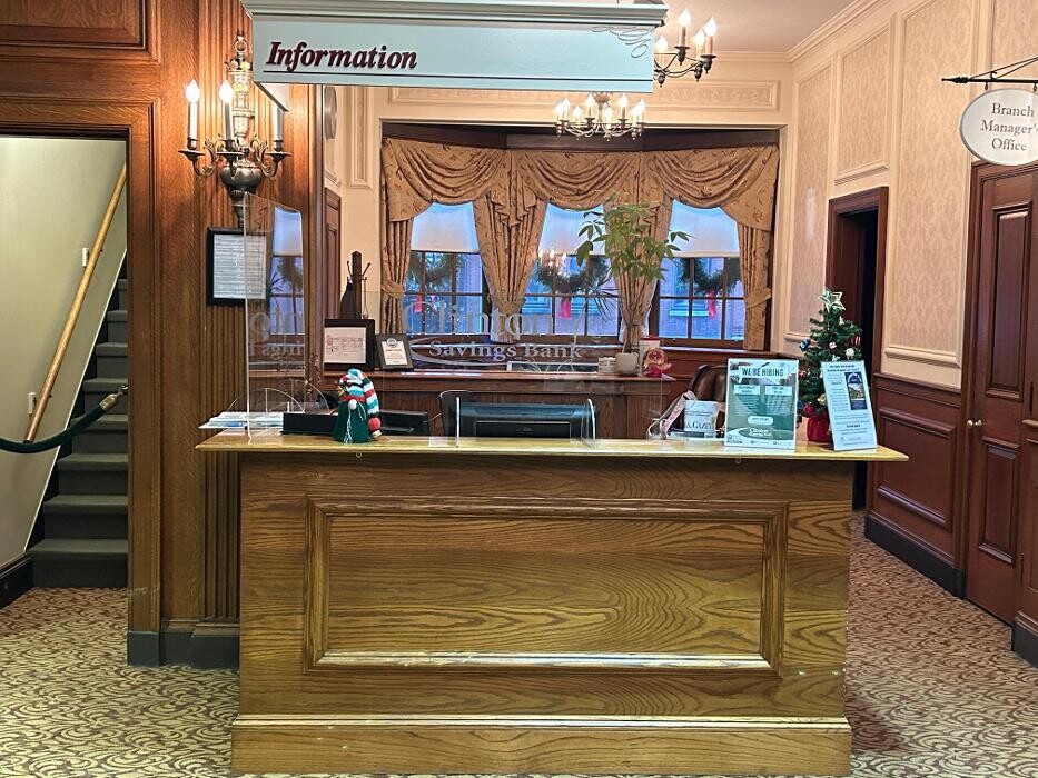 Images Clinton Savings Bank