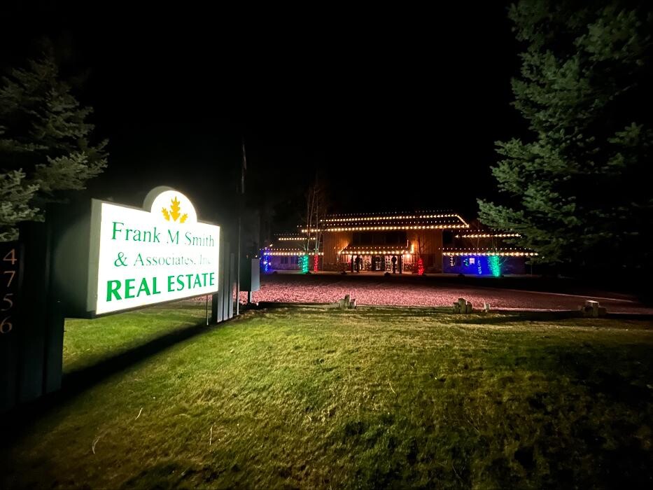 Images Frank M. Smith & Associates Realty
