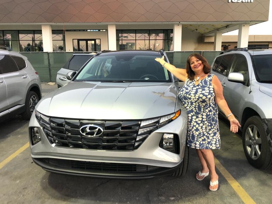 Images Tustin Hyundai