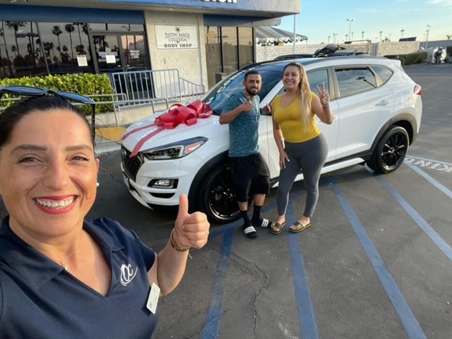 Images Tustin Hyundai