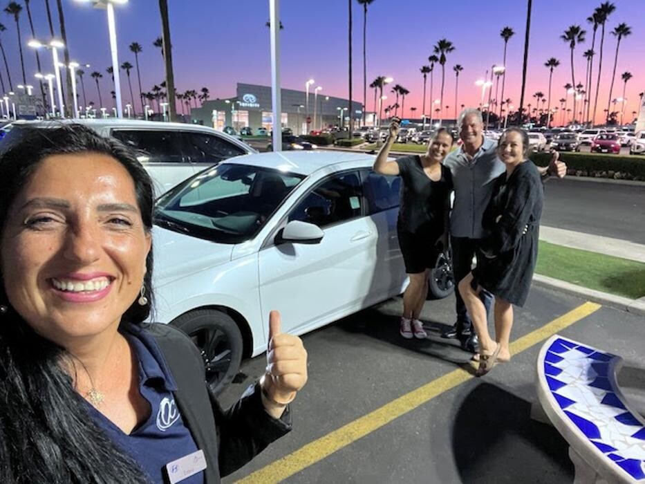 Images Tustin Hyundai