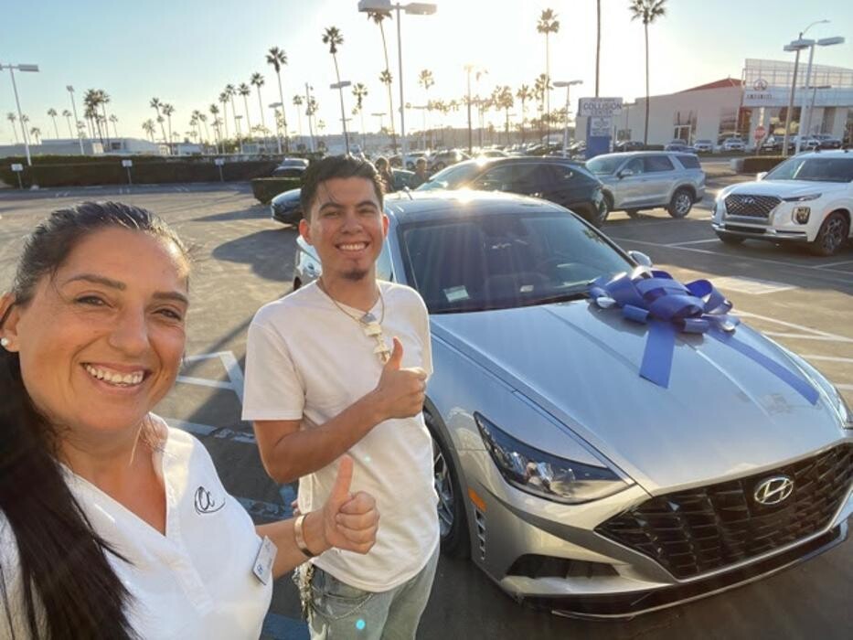 Images Tustin Hyundai