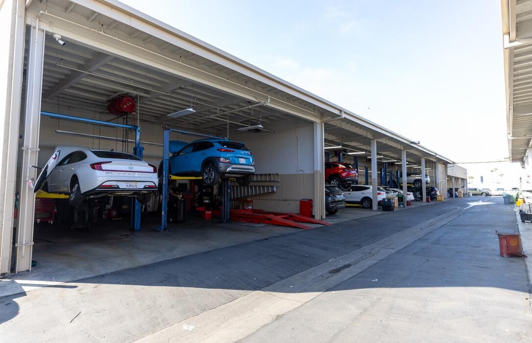 Images Tustin Hyundai