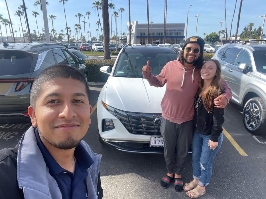 Images Tustin Hyundai