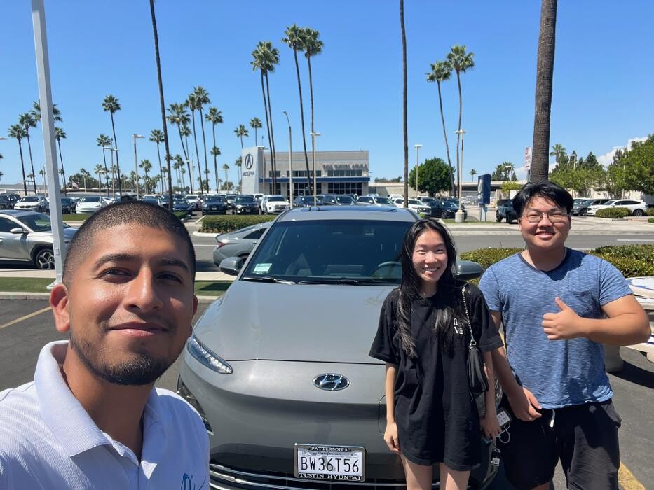 Images Tustin Hyundai