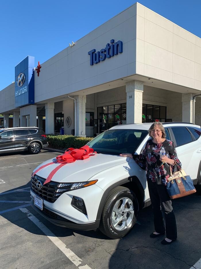 Images Tustin Hyundai