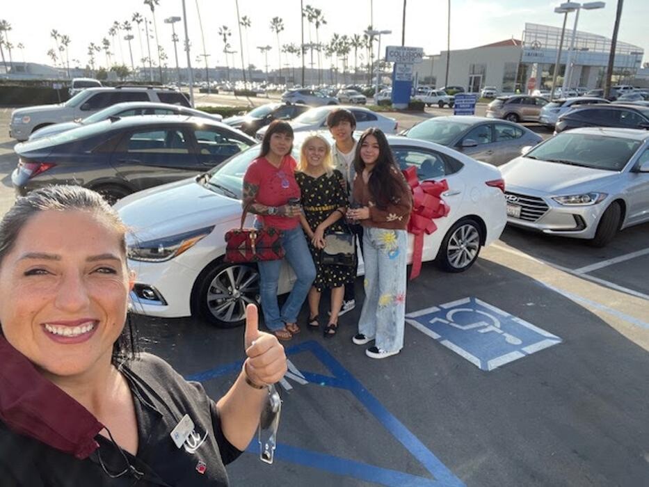 Images Tustin Hyundai