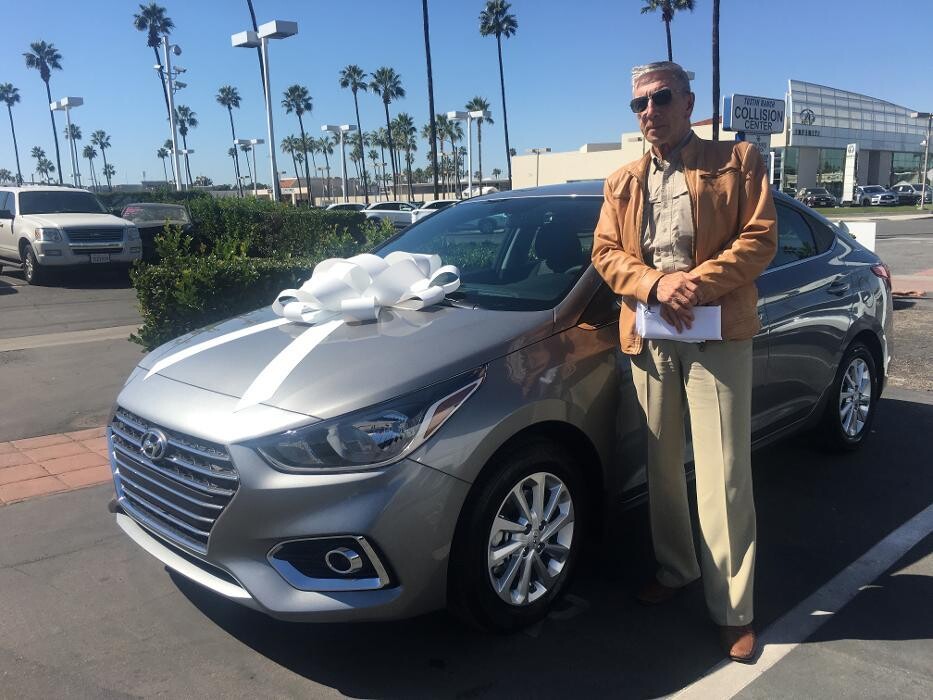 Images Tustin Hyundai