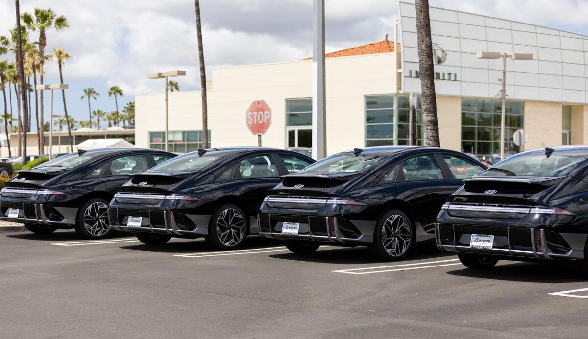 Images Tustin Hyundai
