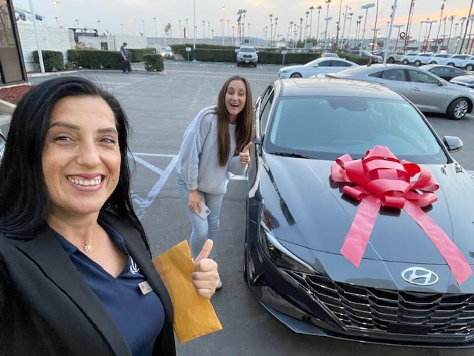 Images Tustin Hyundai