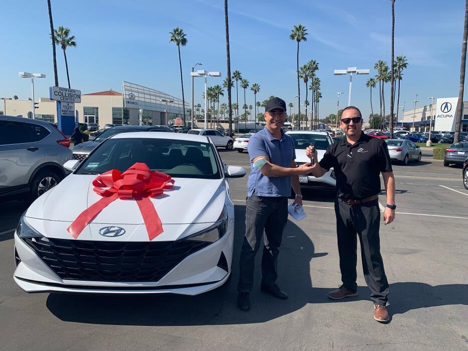Images Tustin Hyundai