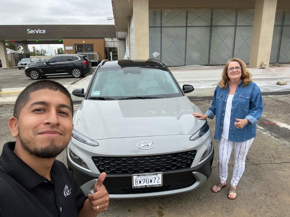 Images Tustin Hyundai
