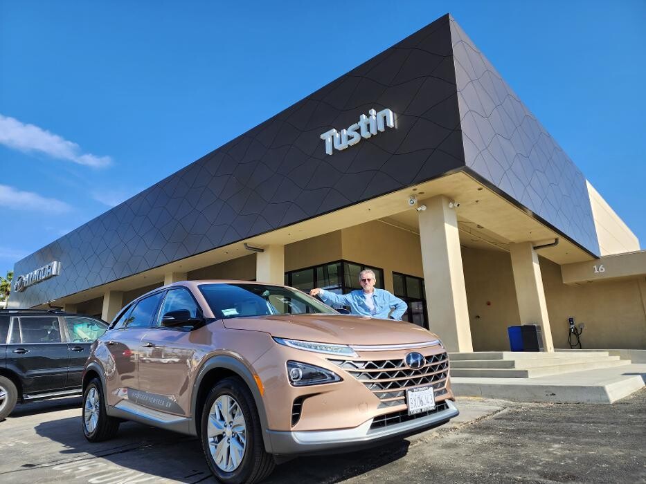 Images Tustin Hyundai