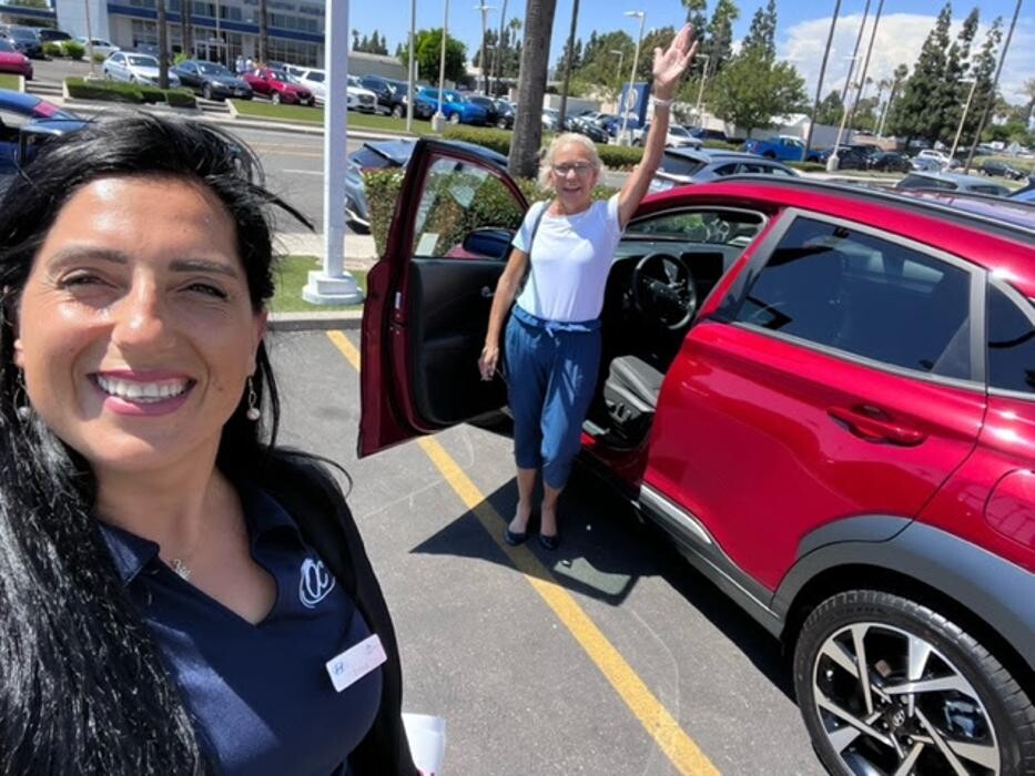Images Tustin Hyundai