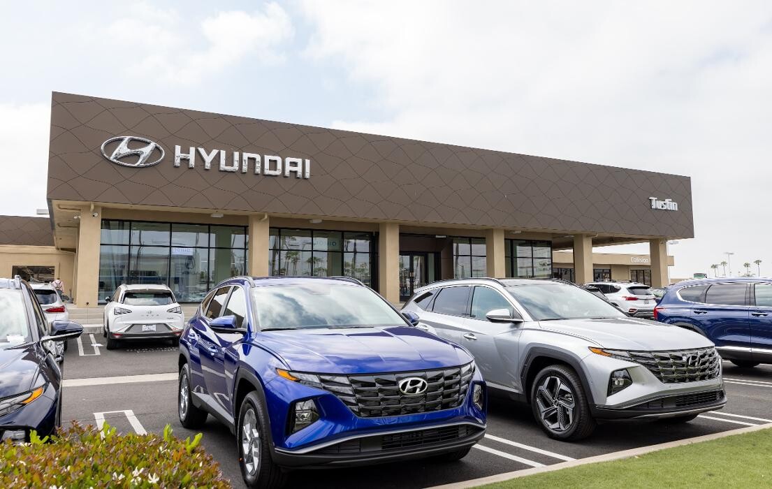 Images Tustin Hyundai