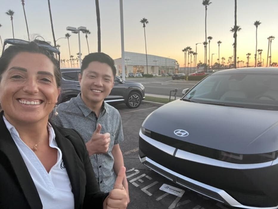 Images Tustin Hyundai