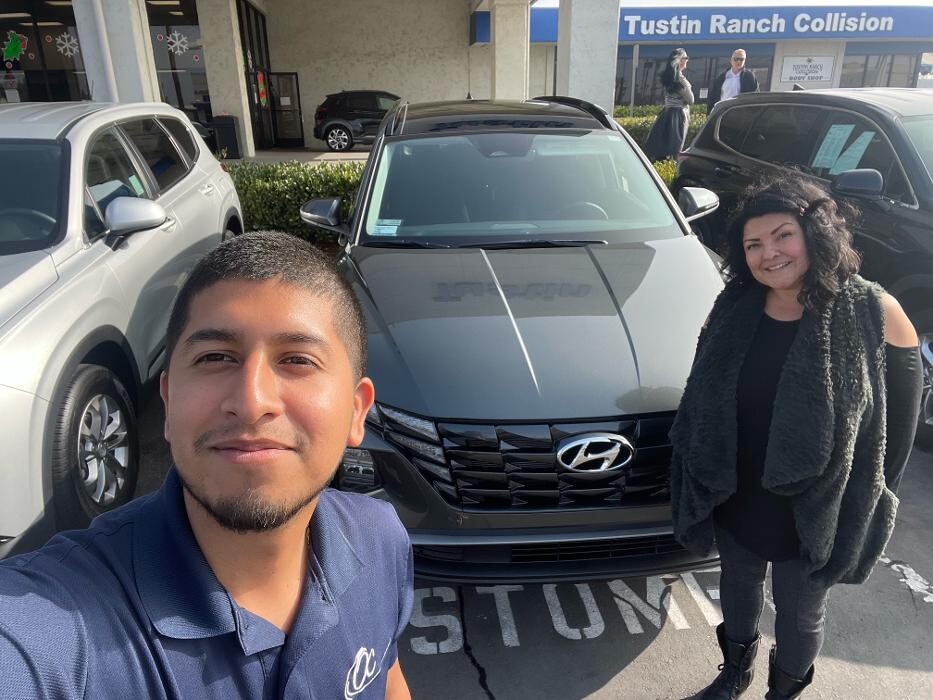 Images Tustin Hyundai