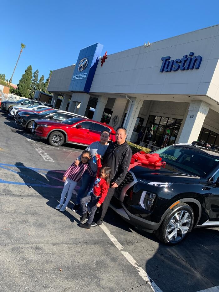 Images Tustin Hyundai