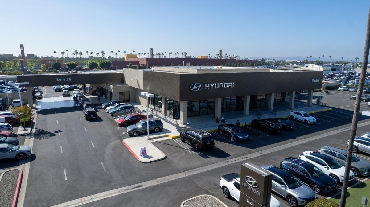 Images Tustin Hyundai