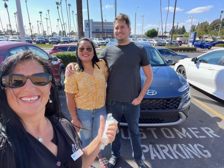 Images Tustin Hyundai