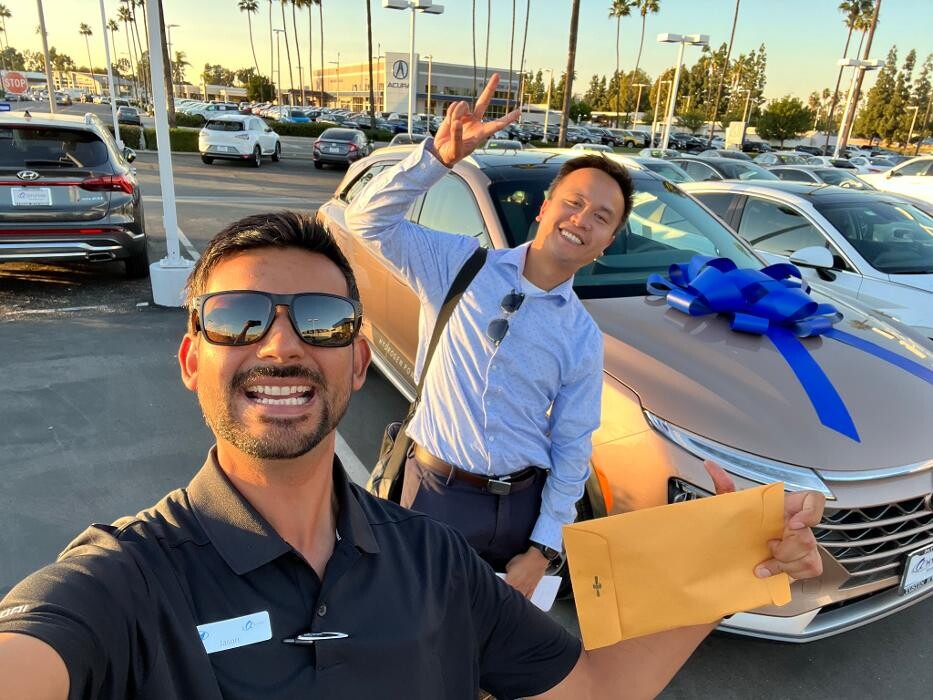 Images Tustin Hyundai