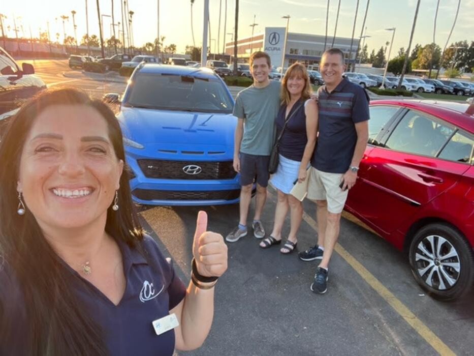 Images Tustin Hyundai