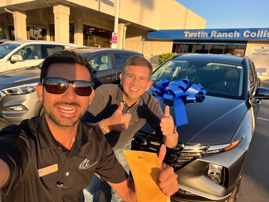 Images Tustin Hyundai