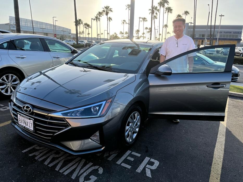 Images Tustin Hyundai