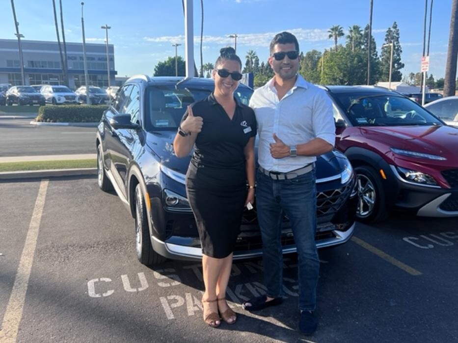 Images Tustin Hyundai